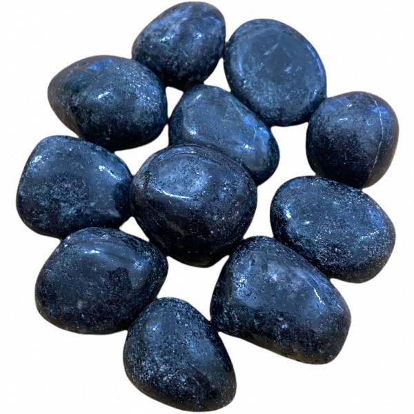 Apatite - Black - Tumblestone